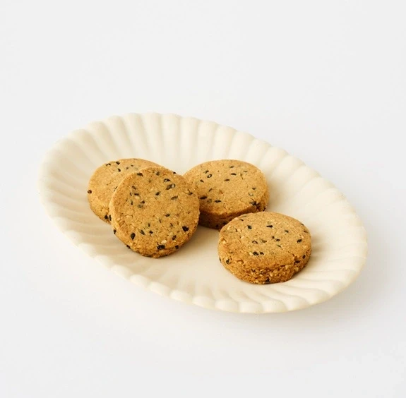 有機胡麻きな粉クッキー缶 - 画像2