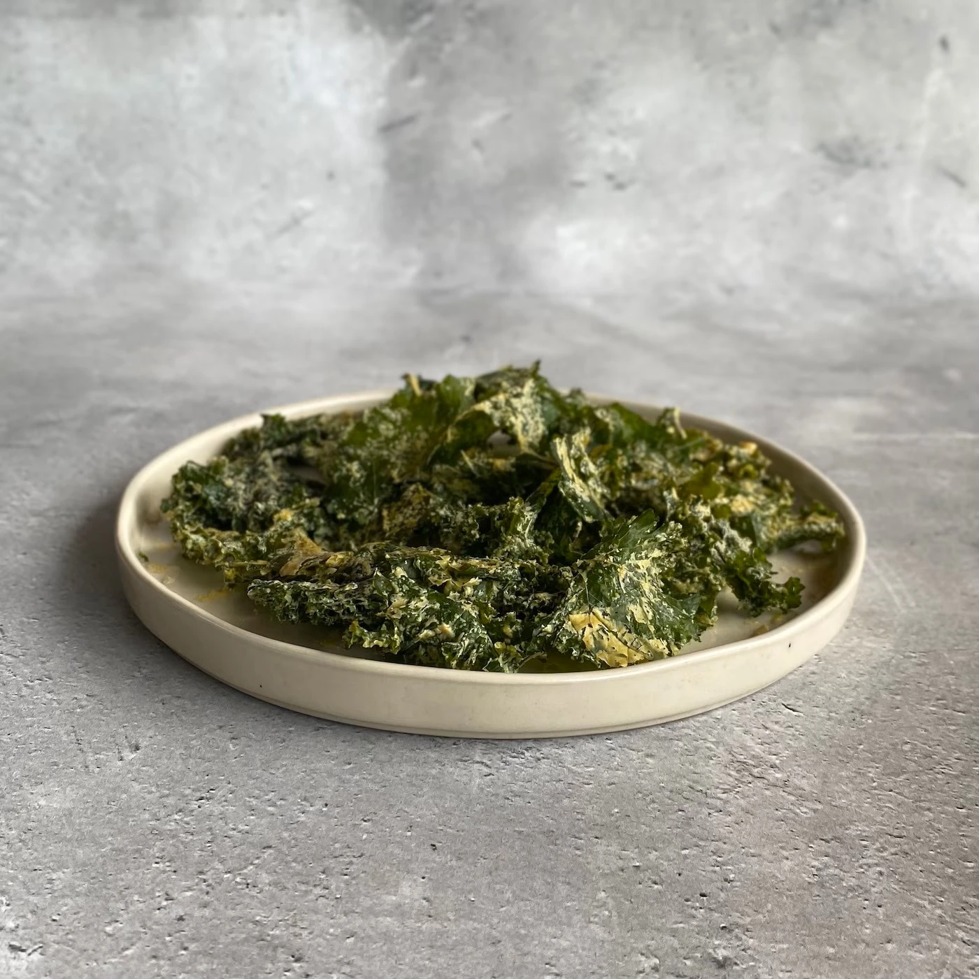 RAW CHIPS　CHEESY KALE - 画像2